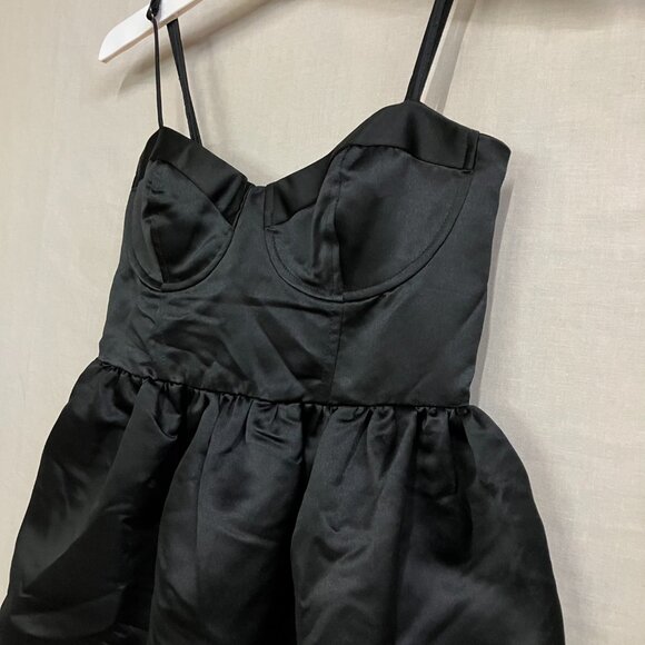 Future Collective Women's XS Black Holiday Sweetheart Bubble Satin Midi Dress - Picture 7 of 14